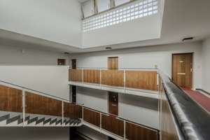 Modernisierte 2-Zimmer-Wohnung im 5. OG mit großer Loggia – Die vollständige Adresse der Immobilie erhältst du vom Anbieter., 81477 Solln, München – Vorschaubild 12