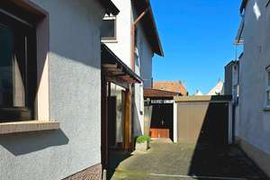 1-2 Familienhaus mit viel Potenzial in ruhiger Lage – Rothenweg 4, 67365 Schwegenheim – Vorschaubild 2