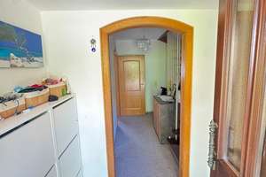 Gepflegtes Reihenmittelhaus mit Terrasse, Balkon und Garage in Bielefeld-Sennestadt – Die vollständige Adresse der Immobilie erhältst du vom Anbieter., 33689 Sennestadt, Bielefeld – Vorschaubild 2