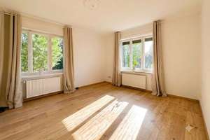 Massives Einfamilienhaus | Kamin | Idyllischer Garten | Garage & Carport – Die vollständige Adresse der Immobilie erhältst du vom Anbieter., 4316 Baalsdorf, Leipzig – Vorschaubild 5