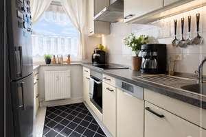 Modernisierte 4-Zimmer-Wohnung mit Aufzug und Tiefgaragenstellplatz – Die vollständige Adresse der Immobilie erhältst du vom Anbieter., 47259 Mündelheim, Duisburg – Vorschaubild 3