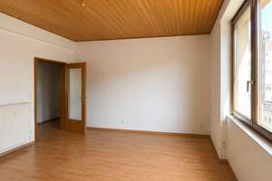 Moderne 4 Zimmer-Wohnung++ WG geeignete Wohnung++Küche++Loggia – Die vollständige Adresse der Immobilie erhältst du vom Anbieter., 75177 Nordstadt, Pforzheim – Vorschaubild 6