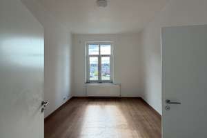  Attraktive 3-Zimmerwohnung mit Balkon & moderner Ausstattung – Gumbertstraße 83, 40229 Eller, Düsseldorf – Vorschaubild 2