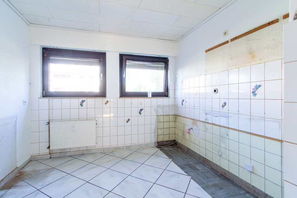 Immobilie in Gladbeck - Blömker! 3,5-Zimmer-Erdgeschosswohnung mit großzügiger Terrasse und Garage in Gladbeck-Brauck. - Bild 2