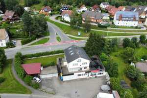 Großflächiges Wohn- und Geschäftshaus in Titisee-Neustadt - Ein Juwel der Vielseitigkeit – Breisgau-Hochschwarzwald (Kreis) – Vorschaubild 14