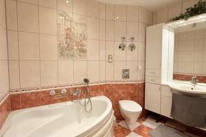 Viel Platz für den Alltag in dieser 4-Zimmer-Wohnung in Duisburg – Nahestraße 26, 47051 Altstadt, Duisburg – Vorschaubild 6