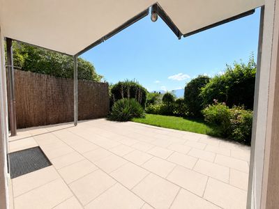 Zentrale 2-Zimmer Erdgeschosswohnung mit Terrasse, Garten & Hobbyraum
