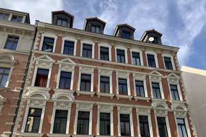 Provisionsfrei - Einzigartige Altbauwohnung mit Charme in der Uhlandstraße in 04177 Leipzig