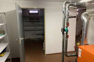 Liebenswertes Haus in Innenstadtnähe – Die vollständige Adresse der Immobilie erhältst du vom Anbieter., 67098 Bad Dürkheim – Vorschaubild 32