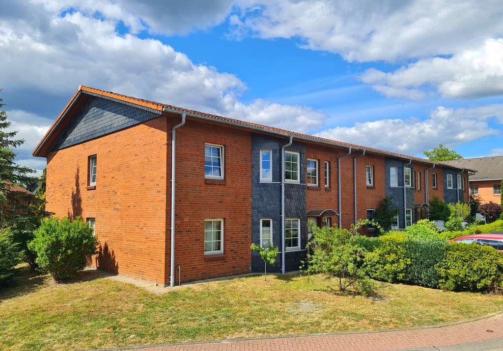 Immobilie in Rüdnitz - Investmentpaket nahe Berlin: 4 vermietete Wohnungen mit Balkon/Terrasse & Stellplätzen - Bild 0