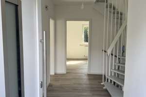 Gepflegtes 5-Zimmer Einfamilienhaus in Sehnde – Die vollständige Adresse der Immobilie erhältst du vom Anbieter., 31319 Sehnde – Vorschaubild 6