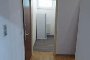 helle schöne und ruhige Wohnung im 1. OG mit Balkon, Nähe Kanal – Europakanal 36, 91056 Büchenbach Nord, Erlangen – Vorschaubild 13
