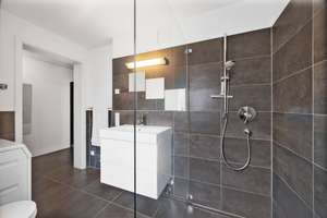HEGERICH: Stilvoll wohnen  – exklusives 1-Zimmer-Gartenapartment in Obersendling! – Die vollständige Adresse der Immobilie erhältst du vom Anbieter., 81379 Obersendling, München – Vorschaubild 10