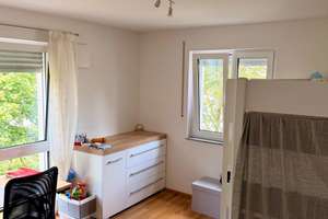 Helle 3-Zimmer-Wohnung mit 2 Balkonen, EBK & TG-Stellplatz in Berg am Laim – Truderinger Straße 130, 81673 Josephsburg, München – Vorschaubild 8