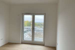 Für Rollstuhlfahrer geeignet! 4 Zimmer im Neubau + Loggia, Einbauküche, Tageslichtbad, Aufzug – Hildesheimer Straße 454, 30519 Döhren, Hannover – Vorschaubild 10