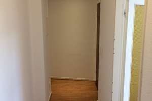 D.-Oberrath: Helle 1 Zi.-Altbau-Wohnung mit Balkon, eigener Küche u. eigenem Bad – Die vollständige Adresse der Immobilie erhältst du vom Anbieter., 40472 Rath, Düsseldorf – Vorschaubild 8