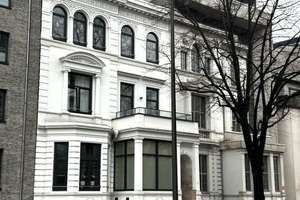 Gründerzeitvilla nahe der Außenalster! Modernisierte 1-Zimmer-Souterrain-Wohnung
