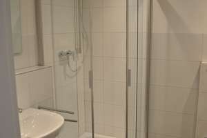 Kölner Südstadt, helle modernisierte 4-Zi-Whng., 96 m2, großer Südbalkon, Aufzug, TG Stellplatz – Die vollständige Adresse der Immobilie erhältst du vom Anbieter., 50677 Neustadt/Süd, Köln – Vorschaubild 7