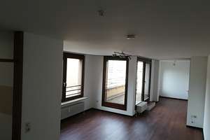 Zwei Zimmer in Stuttgart Botnang: Helle Wohnung im siebten Stock – Gustav-Mahler-Straße 28, 70195 Botnang-Süd, Stuttgart – Vorschaubild 2