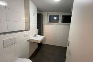 Lichtdurchflutete 3-Zimmer-Erdgeschosswohnung mit Terrasse und eigenem Garten in Frankfurt-Griesheim – Akazienstraße 18, 65933 Griesheim, Frankfurt am Main – Vorschaubild 8