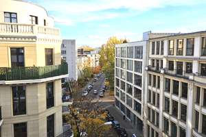 REPRÄSENTATIVE 5-ZIMMER-WOHNUNG IN MITTE
IM MEDITERRANEN FLAIR
MIT ALLEM, WAS DAZU GEHÖRT – Die vollständige Adresse der Immobilie erhältst du vom Anbieter., 10179 Mitte (Ortsteil), Berlin – Vorschaubild 11