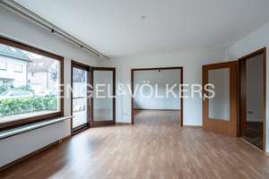 Freistehendes Einfamilienhaus - bezugsfrei – Die vollständige Adresse der Immobilie erhältst du vom Anbieter., 70439 Stammheim-Süd, Stuttgart – Vorschaubild 5