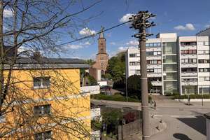 Potenzialreiche 3,5-Zimmer-Etagenwohnung mit Garage und zwei Balkonen – Die vollständige Adresse der Immobilie erhältst du vom Anbieter., 76534 Innenstadt, Baden-Baden – Vorschaubild 7