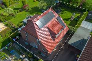 EFH mit PV-Anlage, Garten & Wallbox in Nettelnburg – Die vollständige Adresse der Immobilie erhältst du vom Anbieter., 21035 Bergedorf (Ortsteil), Hamburg – Vorschaubild 2