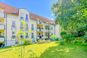Frisch sanierte 2-RW im DG* neue EBK* Süd-Balkon* moderne Möblierung* Bad mit Wanne* AK* PKW-SP* – Am Weißiger Bach 30b, 1328 Weißig, Dresden – Vorschaubild 28