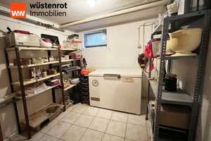 Schönes Reihenmittelhaus mit Garten und Garage im Süden Regensburgs. – Regensburg – Vorschaubild 17