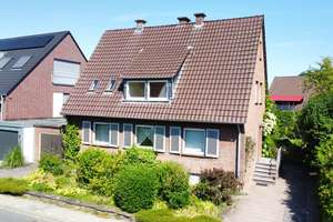 Großzügiges Zweifamilienhaus mit Garten in begehrter Lage von Münster-Gievenbeck – Die vollständige Adresse der Immobilie erhältst du vom Anbieter., 48161 Gievenbeck, Münster – Vorschaubild 12