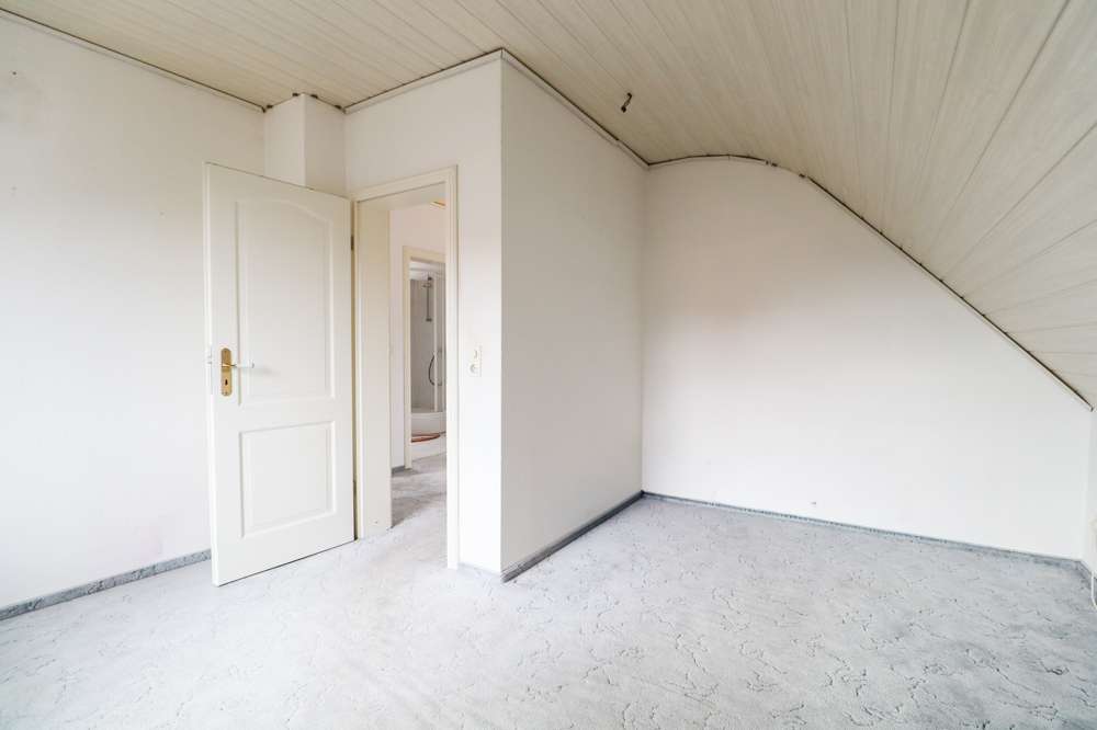 Immobilie in Hatten - Ihr Traumhaus in Sandkrug – hell, ruhig und mit Gartenidylle! - Bild 9