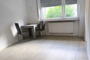 Ein Zimmer Wohnung mit Balkon in Bad Cannstatt neben Augsburg Platz Haltestelle ab  sofort