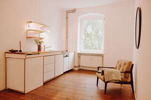 Kreuzberg zum Wohlfühlen nahe Markthalle Neun :  Bezugsfreies Apartment mit Blick ins Grüne – Die vollständige Adresse der Immobilie erhältst du vom Anbieter., 10997 Kreuzberg, Berlin – Vorschaubild 2