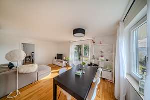 Stilvolles Split-Level-Wohnen: Terrasse, Garten und herrliche Aussicht über Stuttgart – Weinbergweg 18, 70569 Dachswald, Stuttgart – Vorschaubild 7