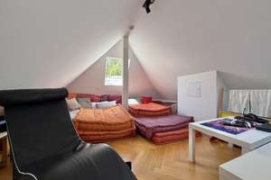 Bezugsfreies Luxusanwesen mit Poolhaus und großem Privatgarten in Bester Lage – Die vollständige Adresse der Immobilie erhältst du vom Anbieter., 90768 Oberfürberg, Eschenau, Fürth – Vorschaubild 75