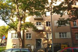 Schöne große Räume + Balkon + modernes Wannenbad – Klarastraße 44, 9131 Hilbersdorf, Chemnitz – Vorschaubild 2