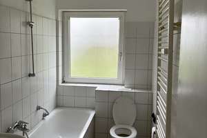 Familienhit mit Balkon & Tageslichtbad - Frisch renovierte 3-Zimmer-Wohnung – Hasenwinkel 11, 38226 Lebenstedt, Salzgitter – Vorschaubild 5