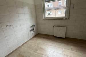 Ihr neues Zuhause: Helle 4,5 Zimmer-Wohnung mit Balkon & Tiefgarage – Freyaweg 11, 44805 Harpen/Rosenberg, Bochum – Vorschaubild 5