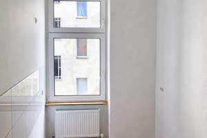 Bezugsfreier Altbau mit Aufzug & Stuck – Die vollständige Adresse der Immobilie erhältst du vom Anbieter., 10627 Charlottenburg, Berlin – Vorschaubild 8