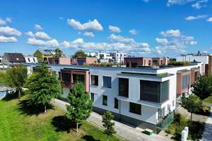 Exklusive ETW im Petriviertel: ca. 44 m² Dachterrasse, Warnow- & Altstadtblick, Aufzug & Tiefgarage!