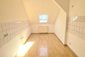Wäre das was? Attraktive Drei-Zimmer-Wohnung – Gießerstraße 38, 9130 Sonnenberg, Chemnitz – Vorschaubild 3