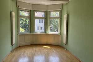 Altbau 3-Zimmer-Wohnung mit Balkon und neuer Einbauküche im begehrten Lehenviertel – Die vollständige Adresse der Immobilie erhältst du vom Anbieter., 70180 Lehen, Stuttgart – Vorschaubild 2