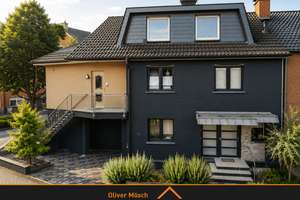 Großzügiges Einfamilienhaus mit separater Einliegerwohnung und vielfältigen Nutzungsmöglichkeiten! – Die vollständige Adresse der Immobilie erhältst du vom Anbieter., 46117 Osterfeld-Ost, Oberhausen – Vorschaubild 2