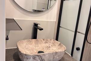 Helle 1-Zimmer-Wohnung in Deutz – Einbauküche & Rheinblick! – Siegburger Straße 57, 50679 Deutz, Köln – Vorschaubild 13