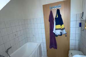 3 Zimmer - Balkon - Garten - Teilrenoviert – Ripshorsterstr 182, 46117 Borbeck, Oberhausen – Vorschaubild 7