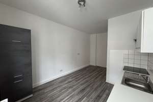Helle 2-Raum-Wohnung mit Balkon und moderner Einbauküche – Bernsdorfer Straße 81, 9126 Bernsdorf, Chemnitz – Vorschaubild 4