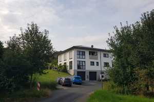 Zweifamilienhaus mit moderner Ausstattung in familienfreundlicher Lage mit schöner Aussicht! – Rhein-Sieg-Kreis – Vorschaubild 2