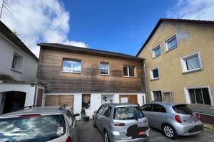 Ein-/Zweifamilienhaus mit viel Platz

 – Die vollständige Adresse der Immobilie erhältst du vom Anbieter., 91719 Heidenheim – Vorschaubild 2
