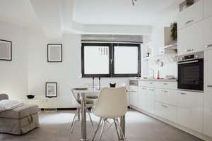 Stilvolles Souterrain Studio Apartment in Privatstraße - Ruhig, zentral, am Naturschutzgebiet – Baumhofstraße 39b, 44799 Wiemelhausen, Bochum – Vorschaubild 1